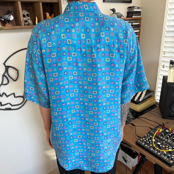 Vintage 80s 90s Blue Silk Multicolor Geometric Abstract S/S Button Down ~ Size L - Picture 5 of 9